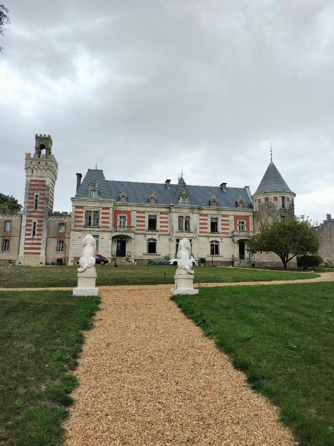 Chateau Le Haut Villaumay Auzouer-en-Touraine Extérieur photo